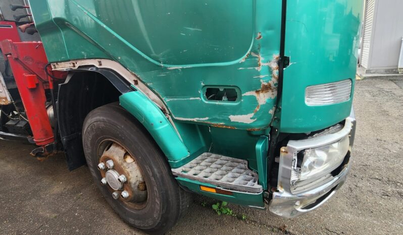 
								Mitsubishi fuso fighter full									