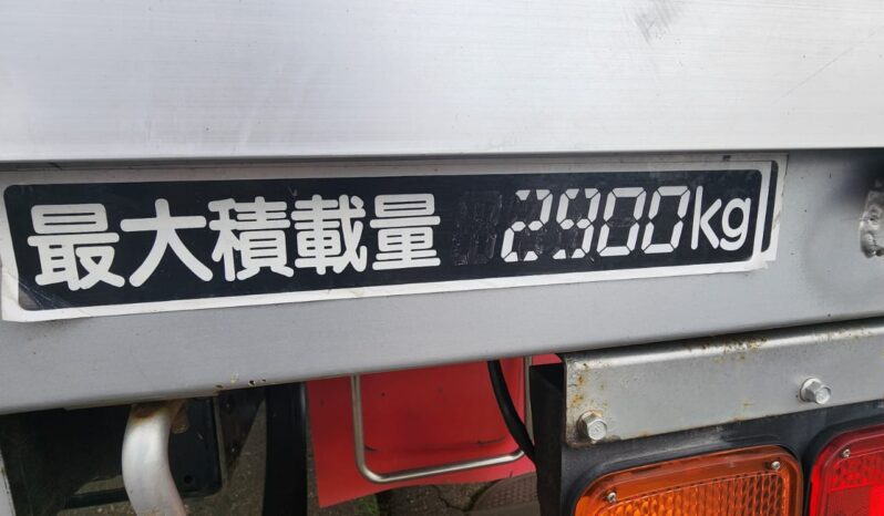
								Mitsubishi fuso fighter full									